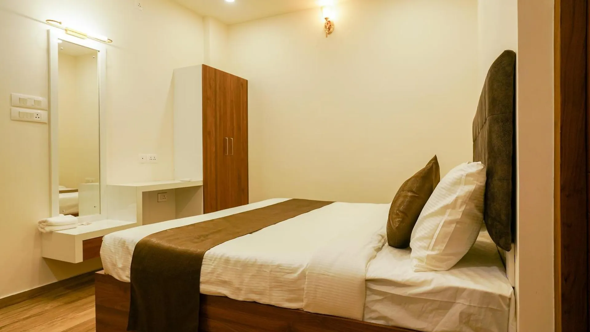 Grand Plaza Inn Kottakkal 0*,