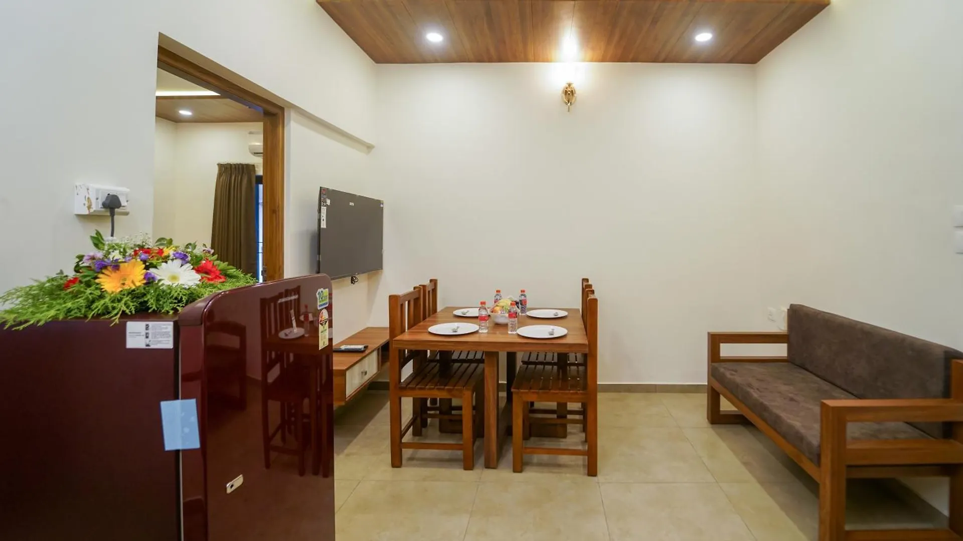 Grand Plaza Inn Kottakkal India